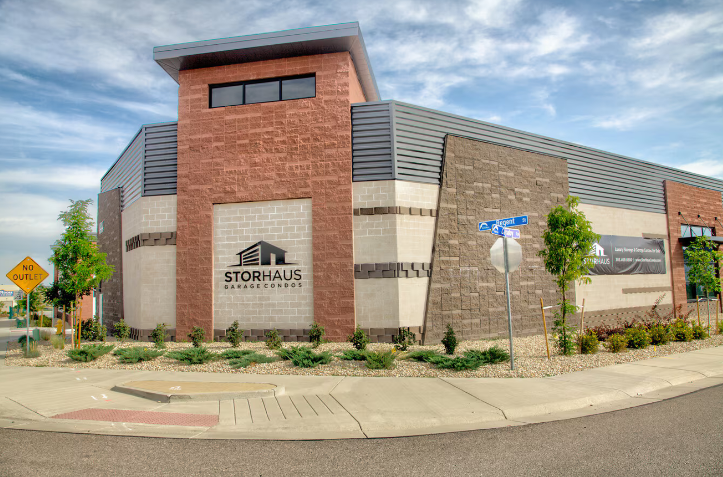 4390 Regent Street C3, Castle Rock — 1,000 SF garage condo for sale